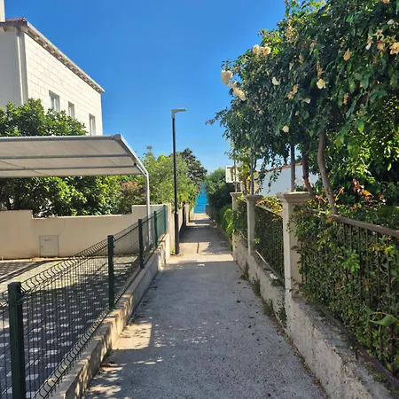 Apartment Nikol